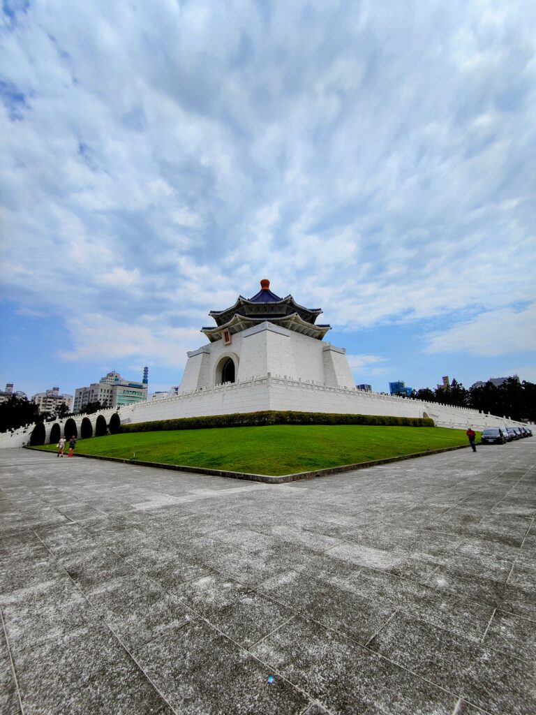 Chiang Kai-shek Memorial Hall - millennial duo - 1